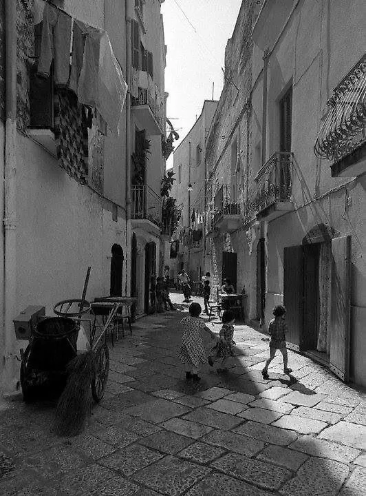 Pietra Bianca Appartment Bari 0*,