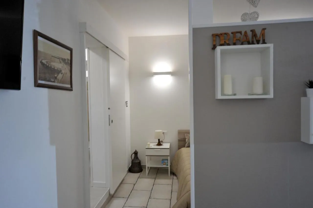 Pietra Bianca Appartment Bari Italia